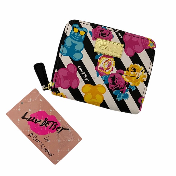 Betsey Johnson Handbags - Betsey Johnson NWT Coin Purse Wallet